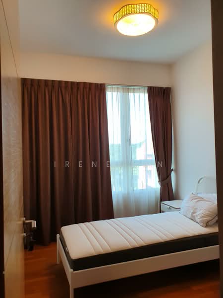 Vacanza @ East Condominium For Sale at S$ 1,400,000 | PropertyGuru Singapore - Bedroom