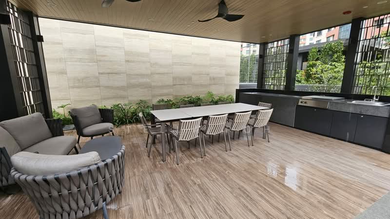 Tembusu Grand Condominium For Sale at S$ 1,380,000 | PropertyGuru Singapore - Exterior