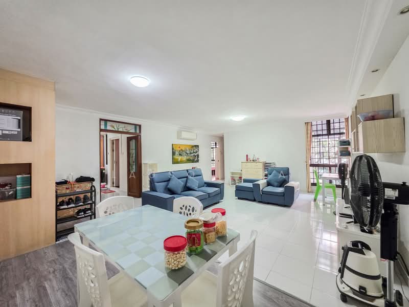 471 Segar Road HDB Flat For Sale at S$ 590,000 | PropertyGuru Singapore - Living Room