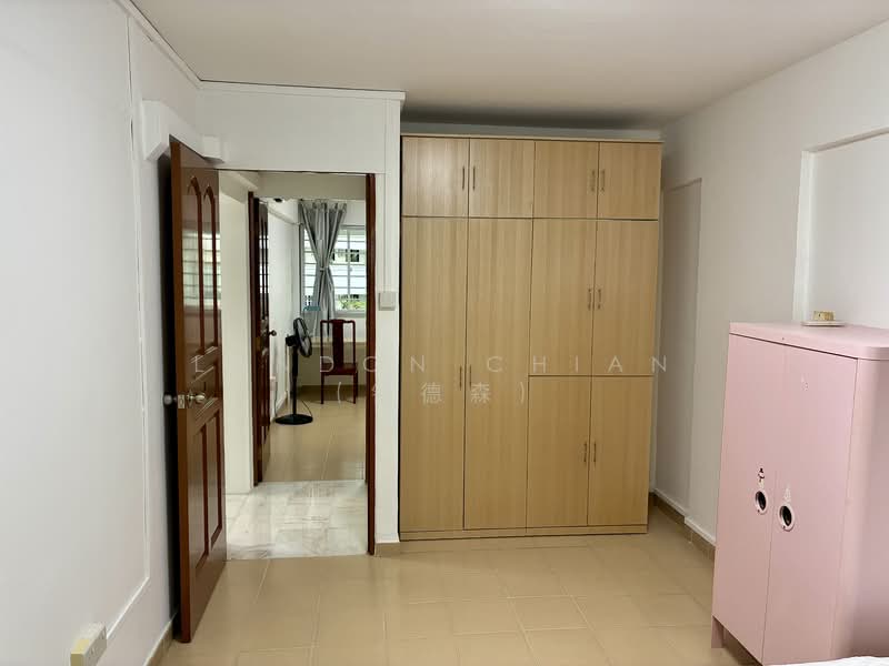 224 Serangoon Avenue 4, 224 Serangoon Avenue 4, 3 Bedrooms, 980 sqft, HDB Flat For Rent, by Landon Chian (钱德森), 500069869 - 2nd bedroom - PropertyGuru.com.sg