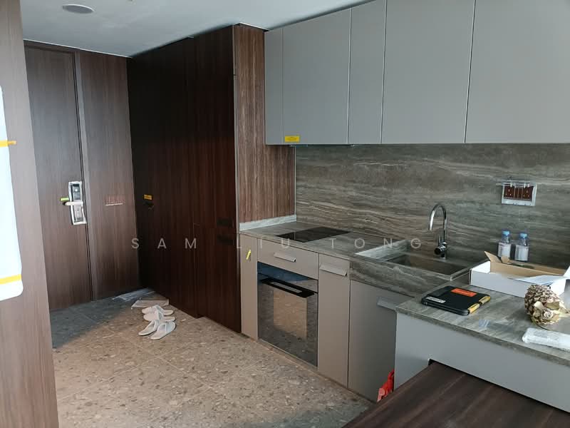 One Pearl Bank Condominium For Sale at S$ 1,580,000 | PropertyGuru Singapore - Kitchen