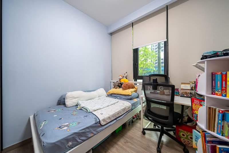 The Tapestry Condominium For Sale at S$ 2,000,000 | PropertyGuru Singapore - Bedroom
