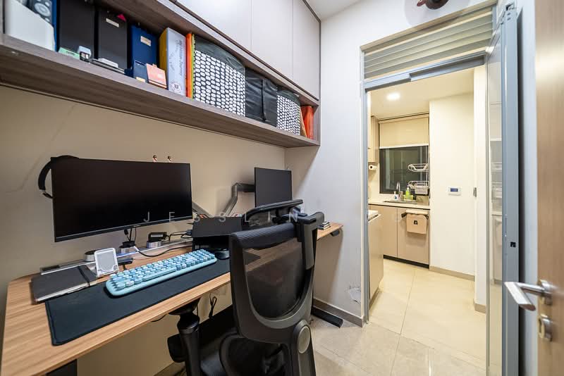The Tapestry Condominium For Sale at S$ 2,000,000 | PropertyGuru Singapore - Study
