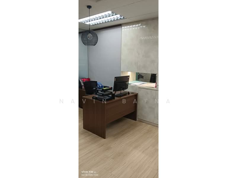 International Plaza, 10 Anson Road, 463 sqft, Office For Sale, by Navin Bafna, 500069905 - Study - CommercialGuru.com.sg