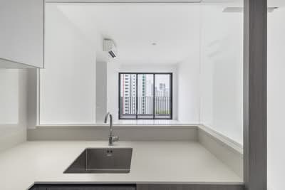 For Rent - Piccadilly Grand