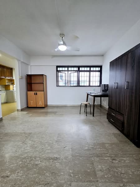 213 Serangoon Avenue 4, 213 Serangoon Avenue 4, 3 Bedrooms, 1,302 sqft, HDB Flat For Rent, by Tay Yixian, 500069921 - PropertyGuru.com.sg