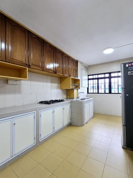 213 Serangoon Avenue 4, 213 Serangoon Avenue 4, 3 Bedrooms, 1,302 sqft, HDB Flat For Rent, by Tay Yixian, 500069921 - PropertyGuru.com.sg