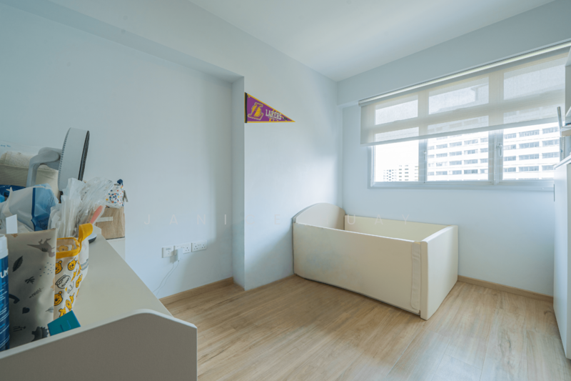 166B Yung Kuang Road HDB Flat For Sale at S$ 619,999 | PropertyGuru Singapore - Bedroom