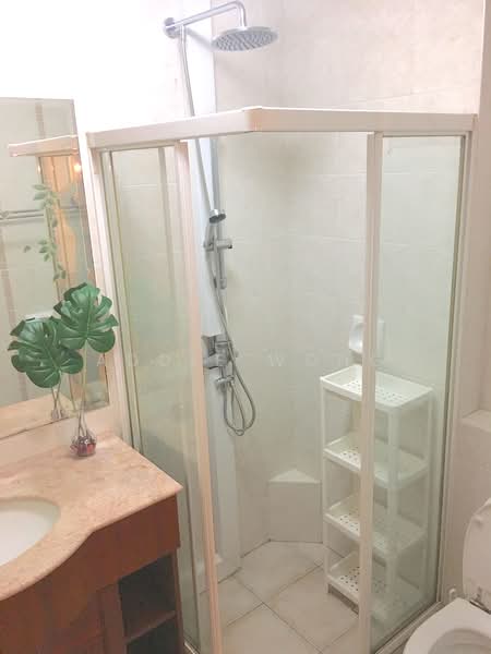 Spacious Room @ River Valley | Somerset MRT 5 Mins Walk | Near Many Amenities, , Room Rental, 160 sqft, Condominium For Rent, by Addie Wong, 500069937 - Bathroom - PropertyGuru.com.sg