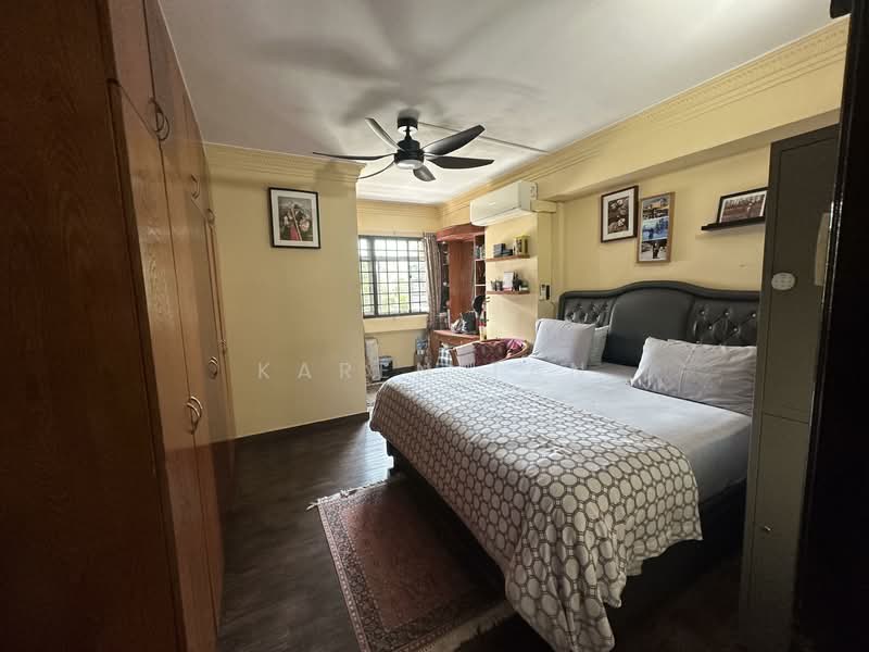 759 Pasir Ris Street 71 HDB Flat For Sale at S$ 838,000 | PropertyGuru Singapore - Bedroom
