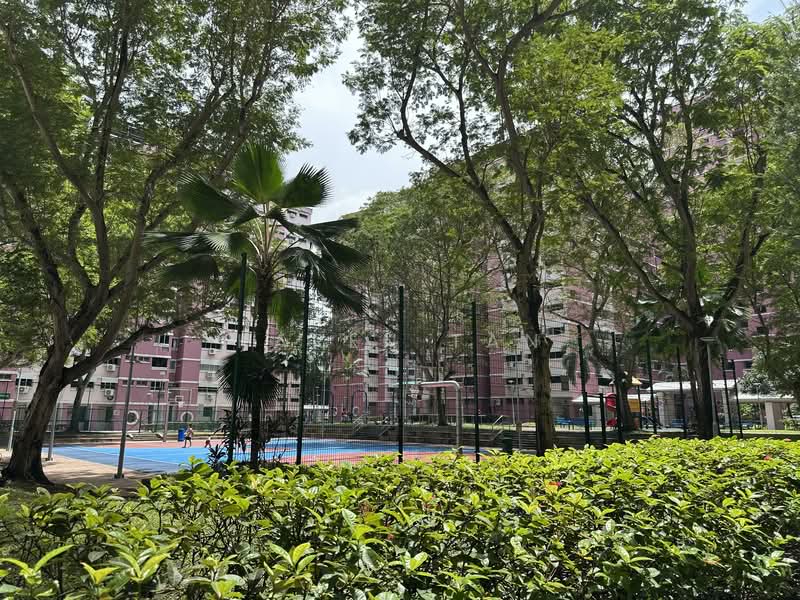 759 Pasir Ris Street 71 HDB Flat For Sale at S$ 838,000 | PropertyGuru Singapore - Exterior