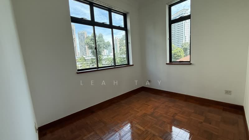 Spring Grove Condominium For Sale at S$ 2,600,000 | PropertyGuru Singapore - Interior