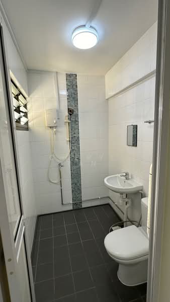 830 Tampines Street 82, 830 Tampines Street 82, 3 Bedrooms, 904 sqft, HDB Flat For Rent, by Cheryl Tan, 500070028 - PropertyGuru.com.sg