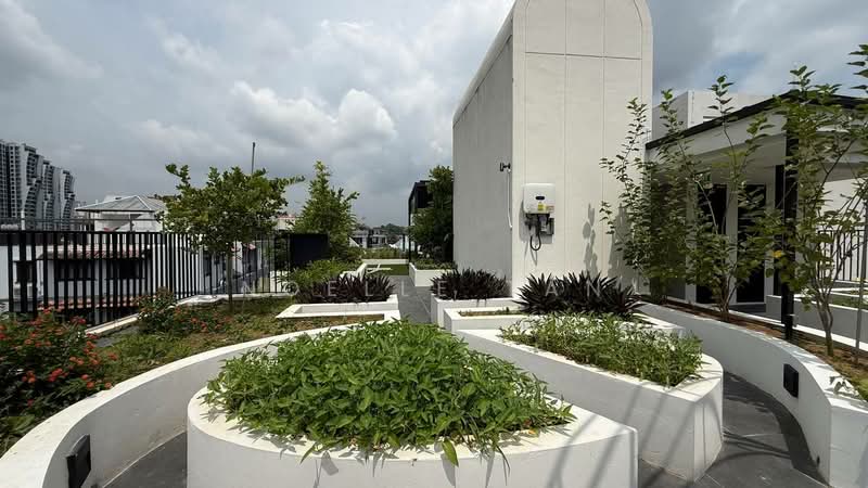 Jervois Mansion, 4 Jervois Close, 1 Bedroom, 495 sqft, Condominium For Rent, by Noelle Tan, 500070030 - Exterior - PropertyGuru.com.sg