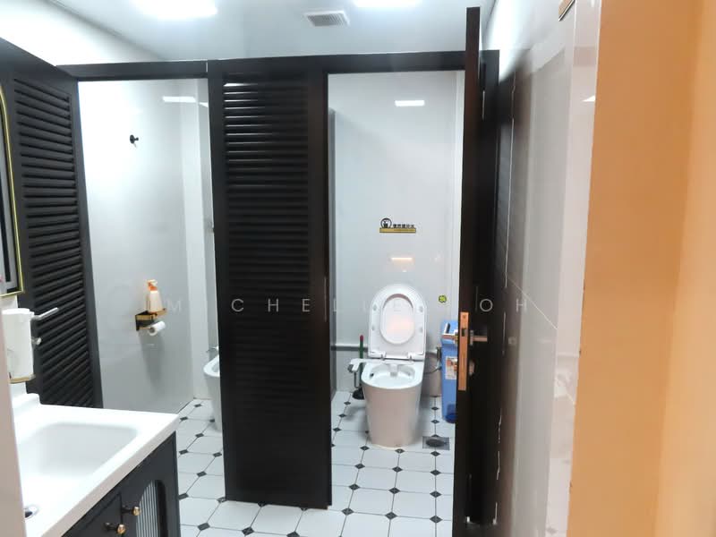 265 Outram Road, 265 Outram Road, 1,259 sqft, Shop / Shophouse For Sale, by Michelle Loh, 500070043 - Bathroom - CommercialGuru.com.sg
