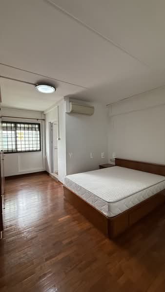 309 Yishun Ring Road HDB Flat For Sale at S$ 888,000 | PropertyGuru Singapore - Bedroom