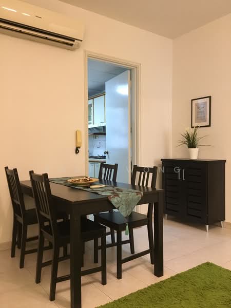 For Rent - CBD Fringe | Full Condo Facilities | Naturally Bright & Spacious