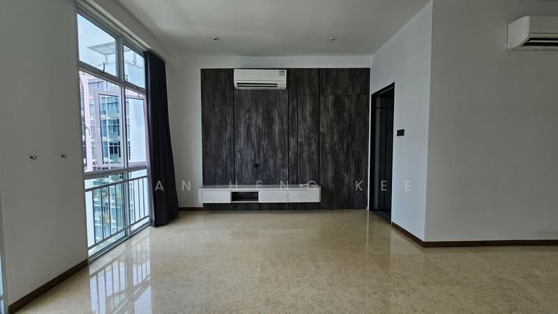 The Aston Condominium For Sale at S$ 1,250,000 | PropertyGuru Singapore - Living Room