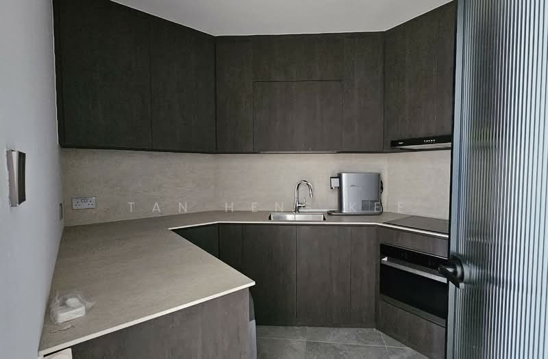 The Aston Condominium For Sale at S$ 1,250,000 | PropertyGuru Singapore - Kitchen