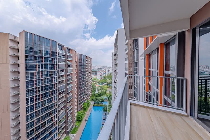 Sims Urban Oasis Condominium For Sale at S$ 2,300,000 | PropertyGuru Singapore - Balcony