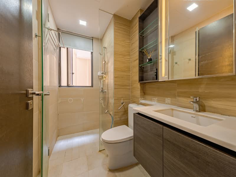 Sims Urban Oasis Condominium For Sale at S$ 2,300,000 | PropertyGuru Singapore - Bathroom