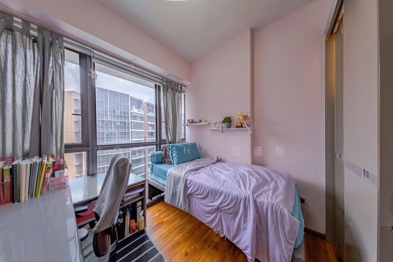 Sims Urban Oasis Condominium For Sale at S$ 2,300,000 | PropertyGuru Singapore - Bedroom