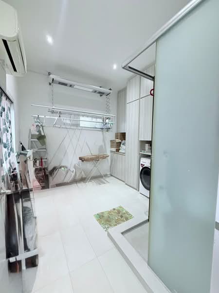 Shamrock Park, Namly Drive, 3 Bedrooms, 1,144 sqft, Walk-up Apartment For Rent, by Anthea Yeo 杨丽娇, 500070087 - Interior - PropertyGuru.com.sg
