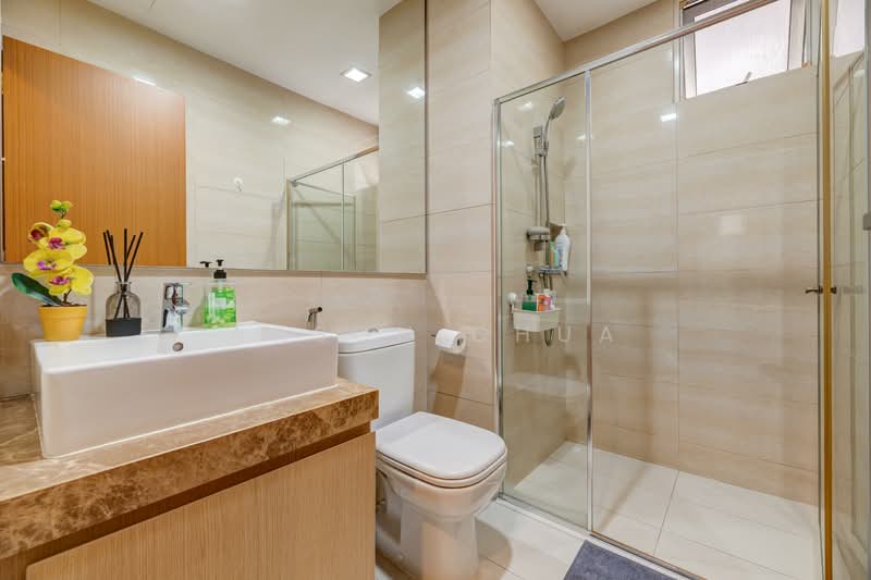 Luxus Hills | The Estate, Seletar Green Avenue, 5 Bedrooms, 3,818 sqft, Terraced House For Sale, by Aason Chua, 500070088 - Bathroom - PropertyGuru.com.sg
