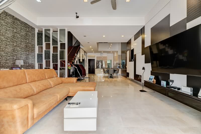 Luxus Hills | The Estate, Seletar Green Avenue, 5 Bedrooms, 3,818 sqft, Terraced House For Sale, by Aason Chua, 500070088 - Living Room - PropertyGuru.com.sg