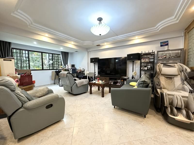 155 Gangsa Road HDB Flat For Sale at S$ 880,000 | PropertyGuru Singapore - Living Room