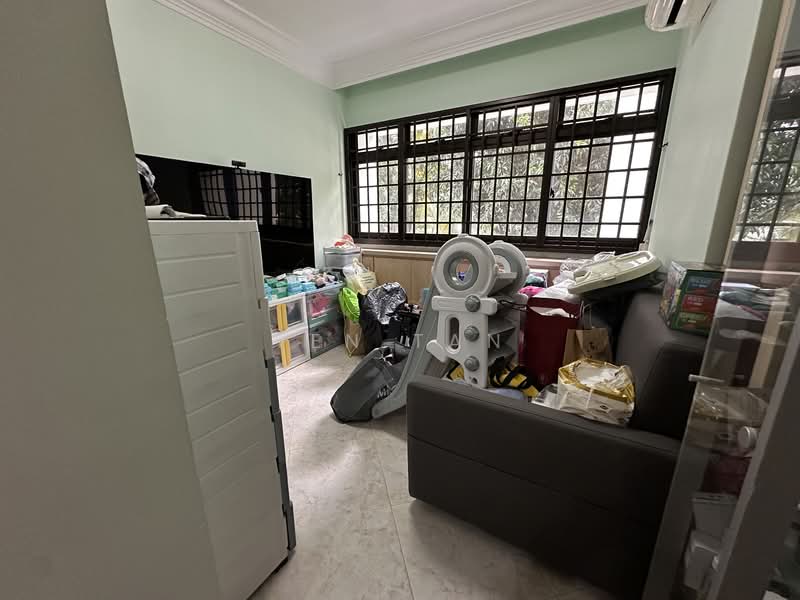 155 Gangsa Road HDB Flat For Sale at S$ 880,000 | PropertyGuru Singapore - Living Room