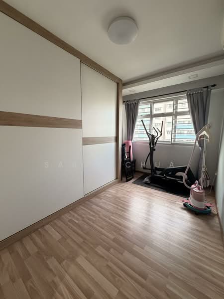 212A Punggol Walk, 212A Punggol Walk, 3 Bedrooms, 1,001 sqft, HDB Flat For Sale, by Sarah Chua, 500070115 - Bedroom - PropertyGuru.com.sg