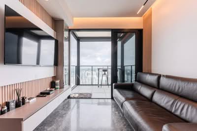 For Sale - Avenue South Residence