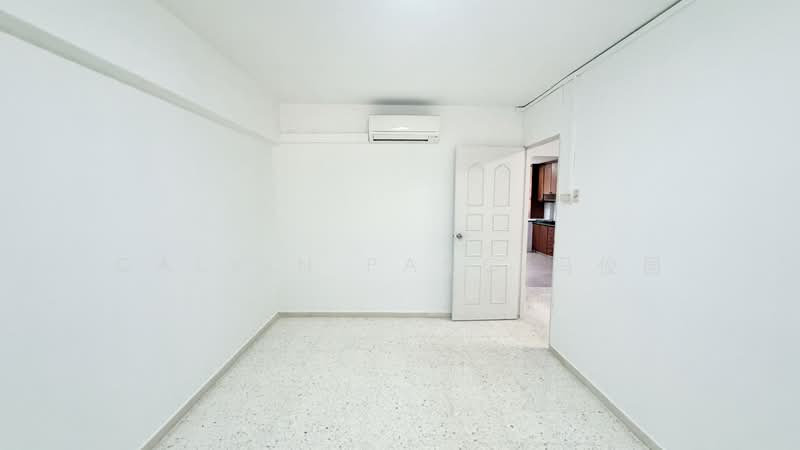 219 Tampines Street 24 HDB Flat For Sale at S$ 480,000 | PropertyGuru Singapore - Interior