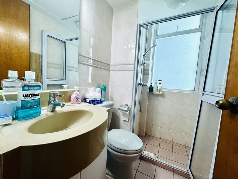 Leedon 2, 2 Leedon Road, 2 Bedrooms, 861 sqft, Condominium For Rent, by Vanessa Lim, 500070138 - Bathroom - PropertyGuru.com.sg