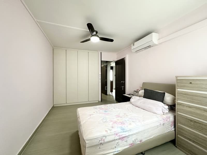 663 Yishun Avenue 4, 663 Yishun Avenue 4, 3 Bedrooms, 893 sqft, HDB Flat For Rent, by Serene Tey, 500070152 - Bedroom - PropertyGuru.com.sg
