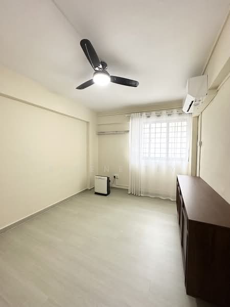 663 Yishun Avenue 4, 663 Yishun Avenue 4, 3 Bedrooms, 893 sqft, HDB Flat For Rent, by Serene Tey, 500070152 - Interior - PropertyGuru.com.sg