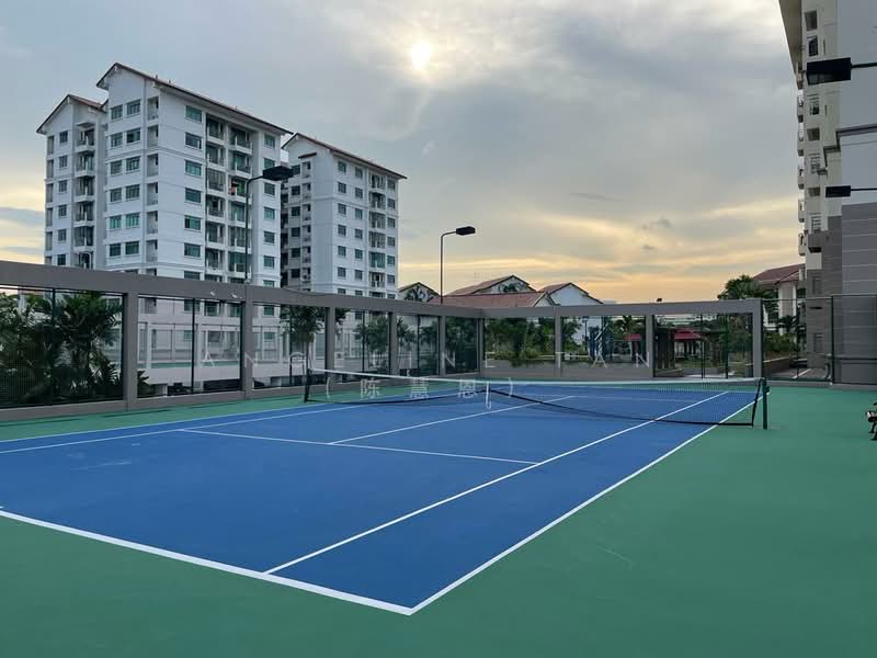 Changi Green, 712 Upper Changi Road East, Room Rental, 70 sqft, Condominium For Rent, by Angeline Tan (陈慧恩）, 500070154 - Exterior - PropertyGuru.com.sg