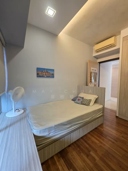 Botannia Condominium For Sale at S$ 2,360,000 | PropertyGuru Singapore - Bedroom 3