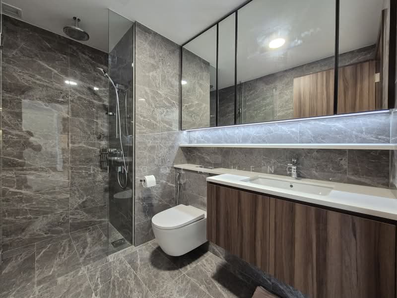 Lentor Modern, Lentor Central, 2 Bedrooms, 678 sqft, Condominium For Rent, by Lincoln Heng, 500070174 - Bathroom - PropertyGuru.com.sg