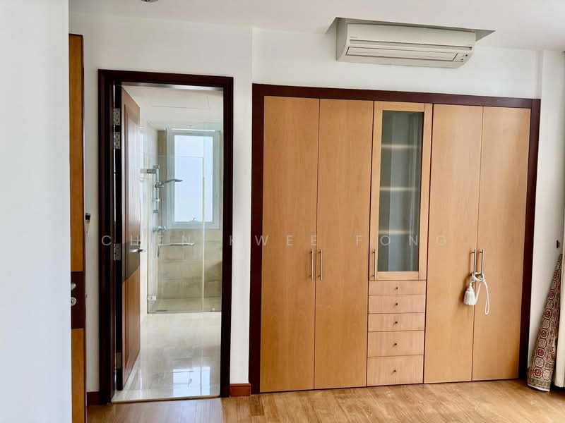 Cuscaden Residences Condominium For Sale at S$ 4,250,000 | PropertyGuru Singapore - Bathroom