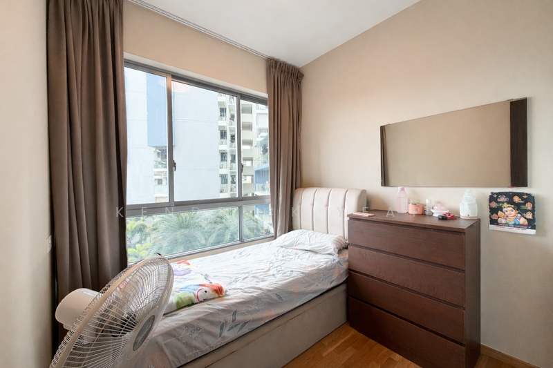 Skies Miltonia Condominium For Sale at S$ 1,350,000 | PropertyGuru Singapore - Bedroom