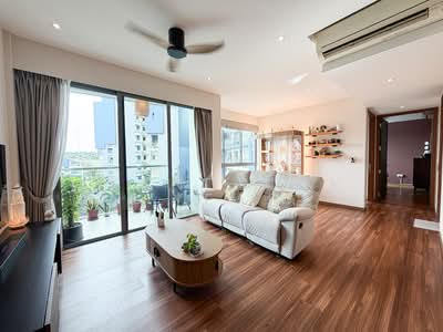 For Sale - Skies Miltonia