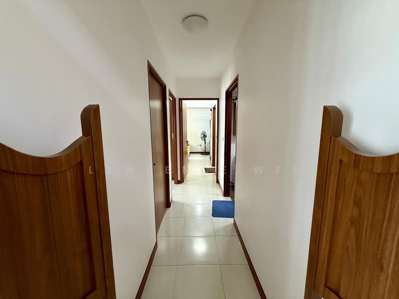 307A Ang Mo Kio Avenue 1, 307A Ang Mo Kio Avenue 1, 2 Bedrooms, 947 sqft, HDB Flat For Rent, by Lawrence Wee, 500070210 - Corridor - PropertyGuru.com.sg