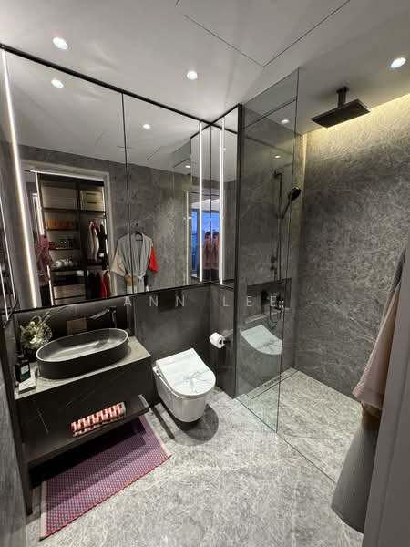 W Residences Marina View - Singapore Condominium For Sale at S$ 3,358,000 | PropertyGuru Singapore