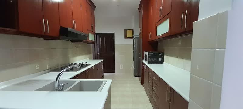 Botanic Gardens Mansion, 2 Taman Serasi, Room Rental, 130 sqft, Apartment For Rent, by Shibani Banerjee, 500070219 - Kitchen - PropertyGuru.com.sg