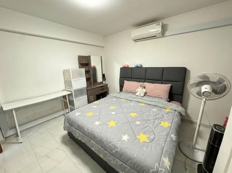 619 Yishun Ring Road HDB Flat For Sale at S$ 538,000 | PropertyGuru Singapore - Bedroom