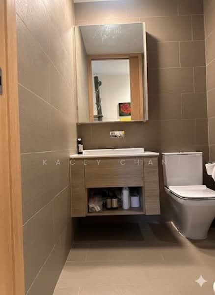 The Crest Condominium For Sale at S$ 1,790,000 | PropertyGuru Singapore - Bathroom