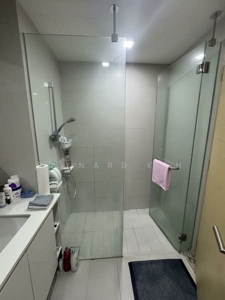 NV Residences Condominium For Sale at S$ 2,300,000 | PropertyGuru Singapore - Bathroom