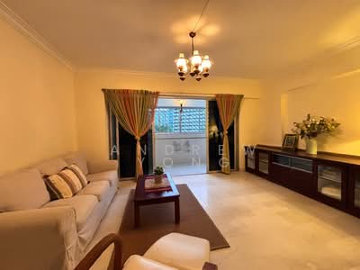 For Sale - 124 Tampines Street 11